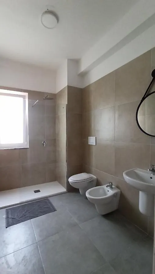 Hotel Casa Base Bari
