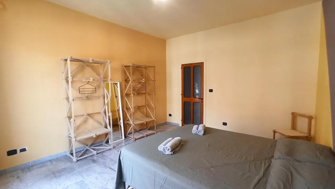 Gasthuis Casa Base Hotel Bari Italië