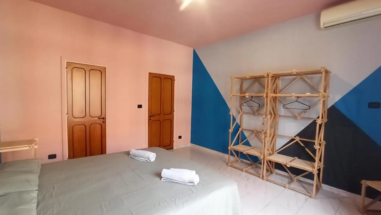 Hotel Casa Base Bari Pensión